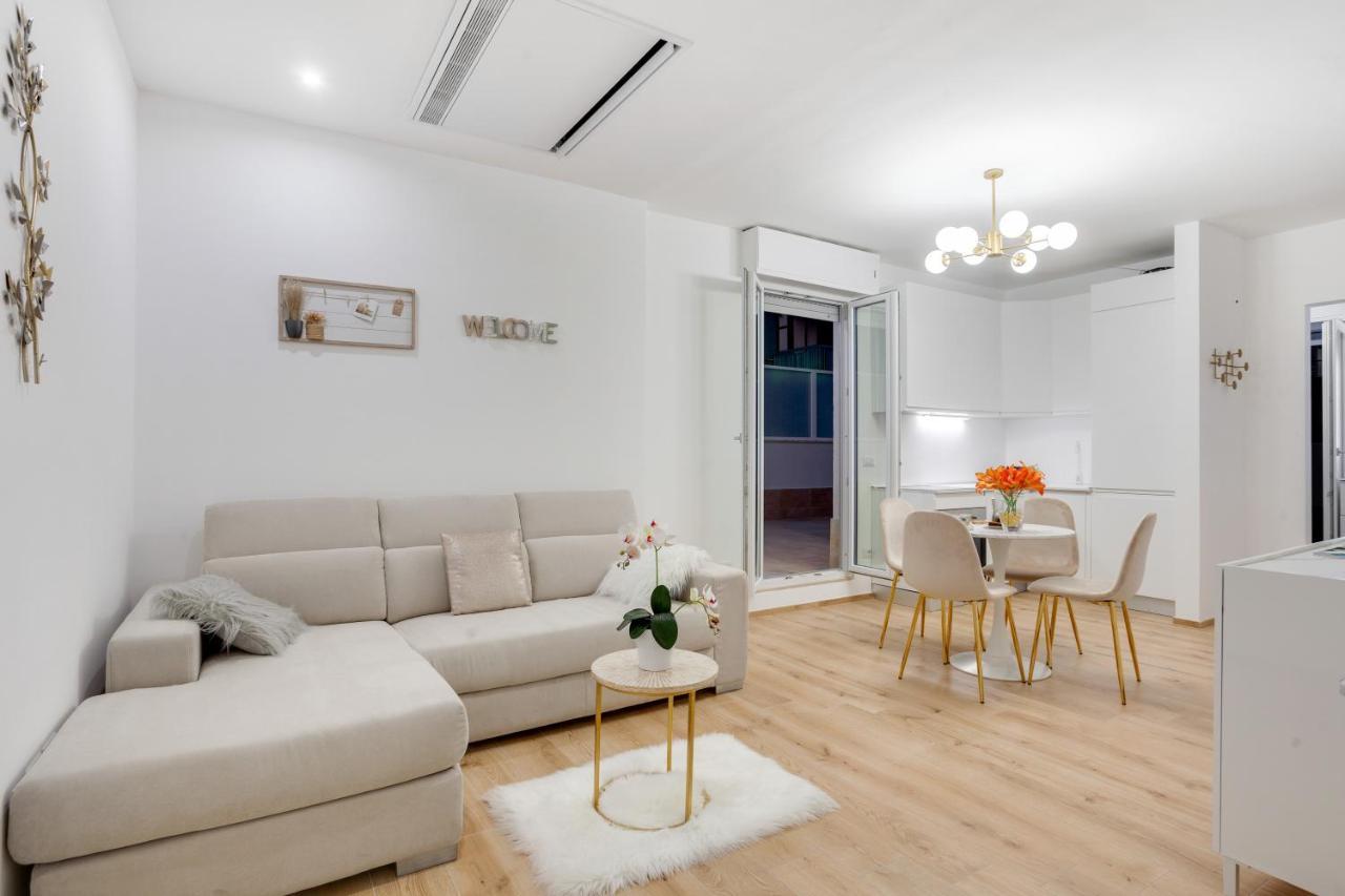 Tramonto Sul Mare Bari Apartment Near The Airport Exteriör bild