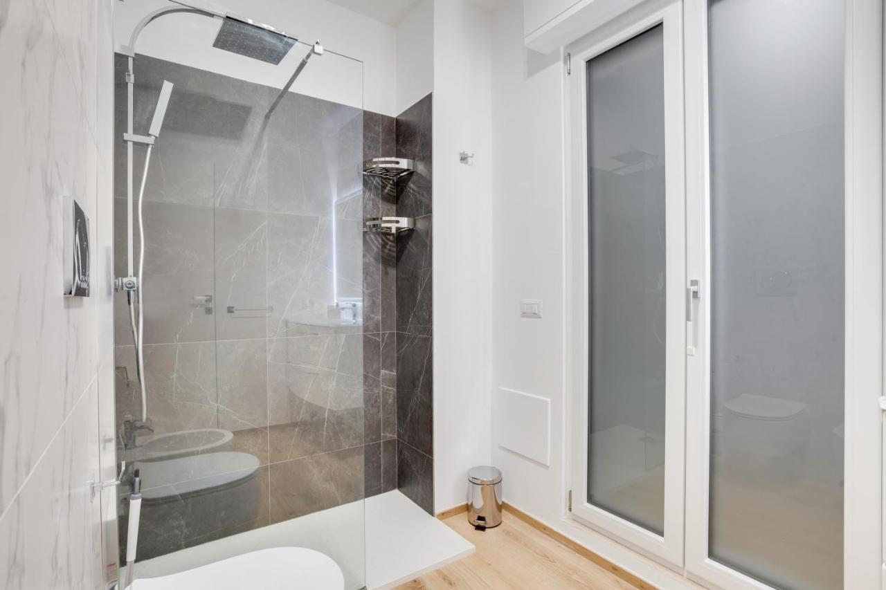 Tramonto Sul Mare Bari Apartment Near The Airport Exteriör bild